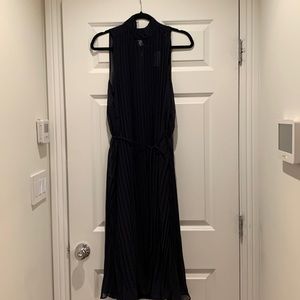 Banana Republic Factory Midnight Pleared Midi Dress